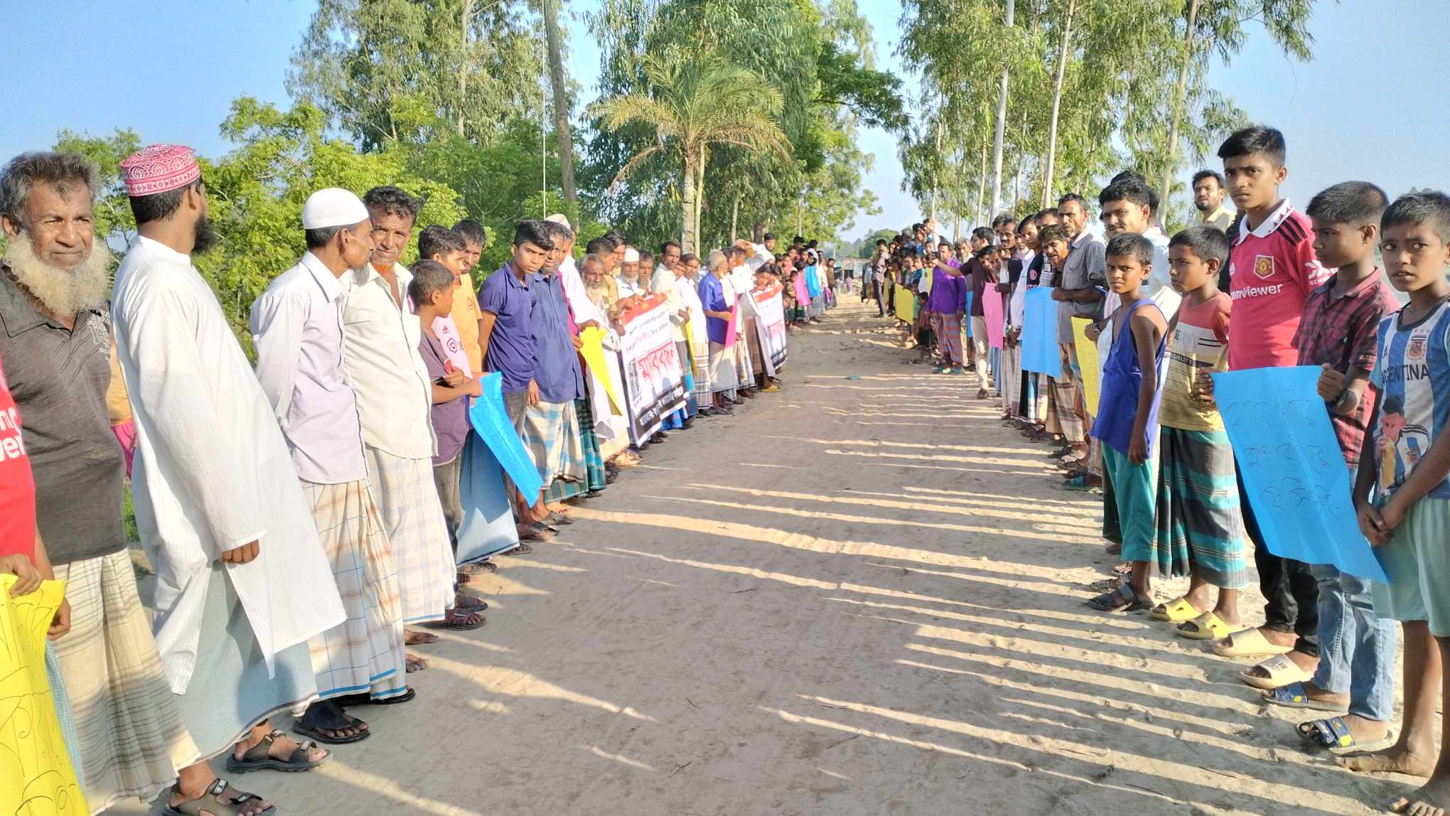 হাসান আলী হত্যাকারীদের ফাঁসির দাবীতে মানববন্ধন