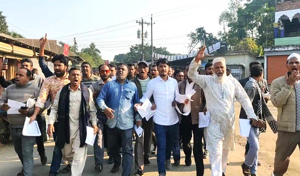 বকশীগঞ্জে বিএনপির লিফলেট বিতরণ ও বিক্ষোভ মিছিল