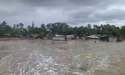 কক্সবাজারে জোয়ারের পানিতে অর্ধশত গ্রাম প্লাবিত