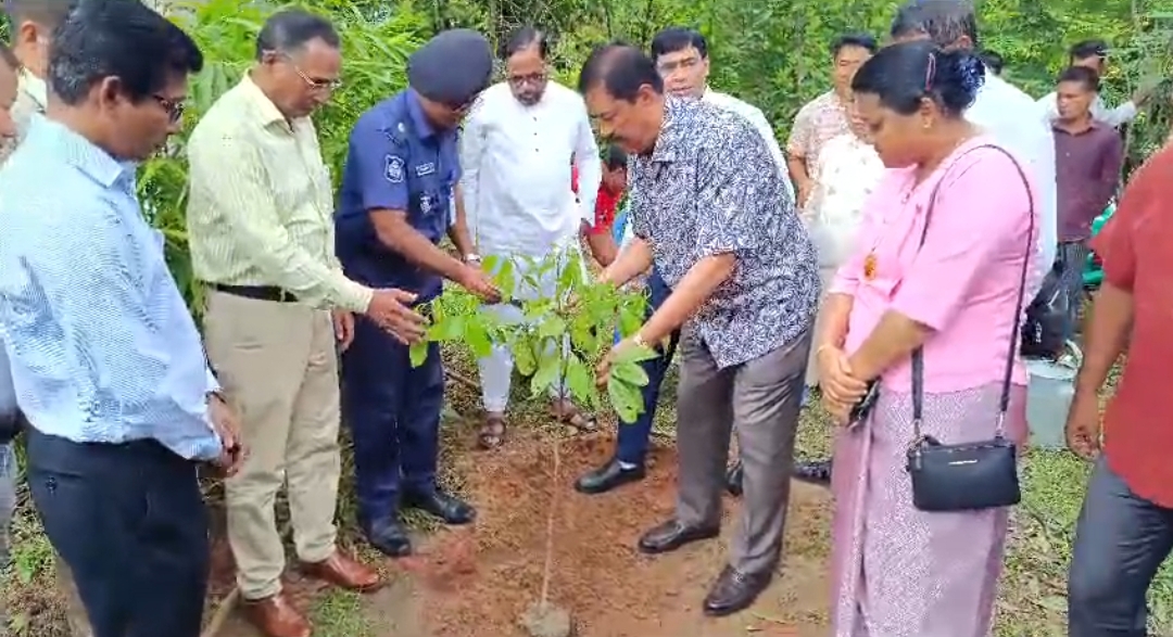 সম্প্রীতির পরিবেশ সৃষ্টির জন্য সকলকে এগিয়ে আসতে হবে - বীর বাহাদুর উশৈসিং