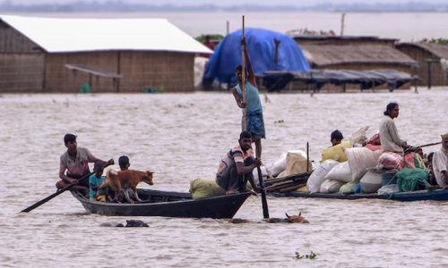 আসামে বন্যা, মৃতের সংখ্যা বেড়ে ৭৮