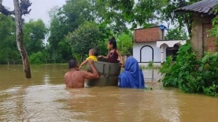 বন্যায় মৃত্যু বেড়ে ২৩, ক্ষতিগ্রস্ত ৫৭ লাখ মানুষ