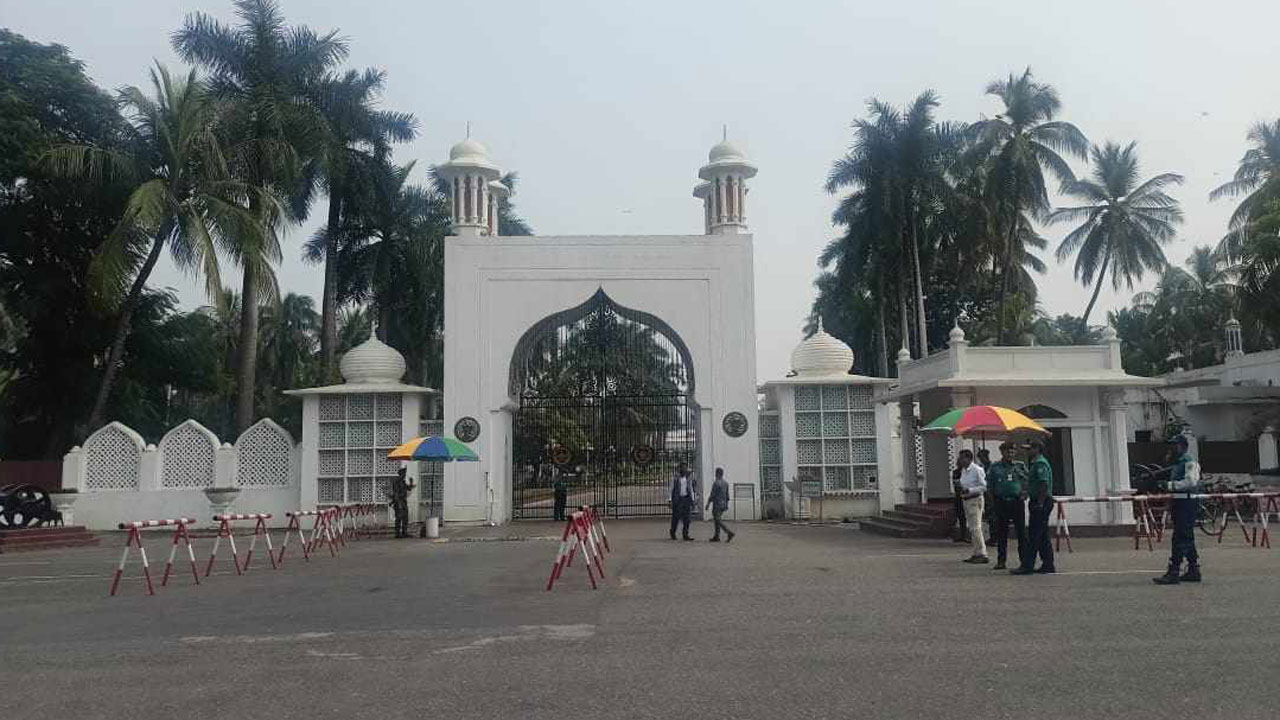 বঙ্গভবনে গেলেন মির্জা ফখরুল ও জামায়াত আমিরসহ আরও কয়েকজন নেতা