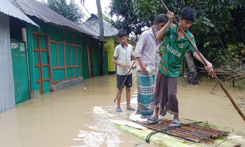 বন্যায় কুমিল্লায় ৪ জনের মৃত্যু