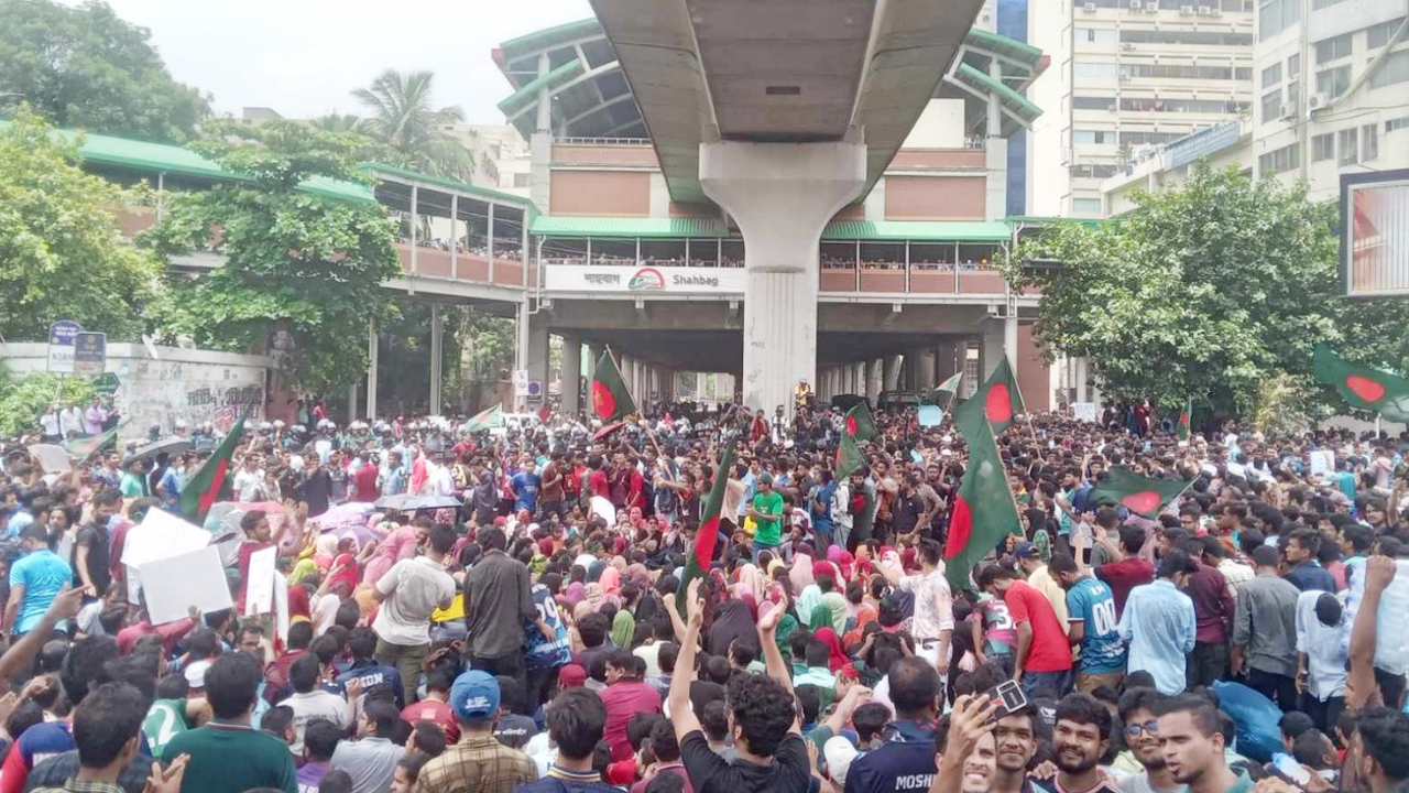 ‘মার্চ টু ঢাকা’ কর্মসূচি এগিয়ে আনলেন আন্দোলনকারীরা