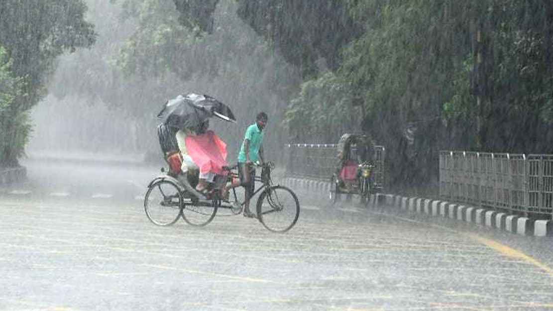 ফের বাড়বে বৃষ্টির প্রবণতা