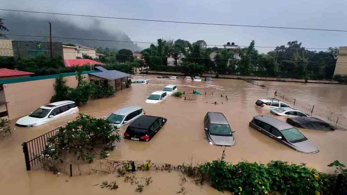 নেপাল ও ভারতে ভয়াবহ বন্যায় নিহত ১৫৮