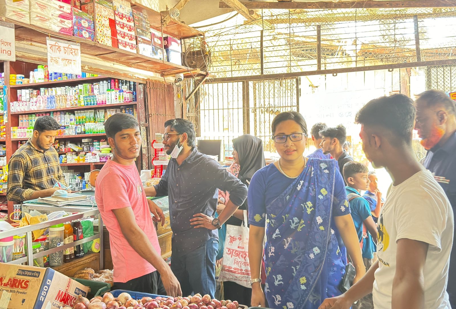 চন্দনাইশে ভ্রাম্যমাণ আদালতের অভিযানে ৪ ব্যবসায়ীকে জরিমানা