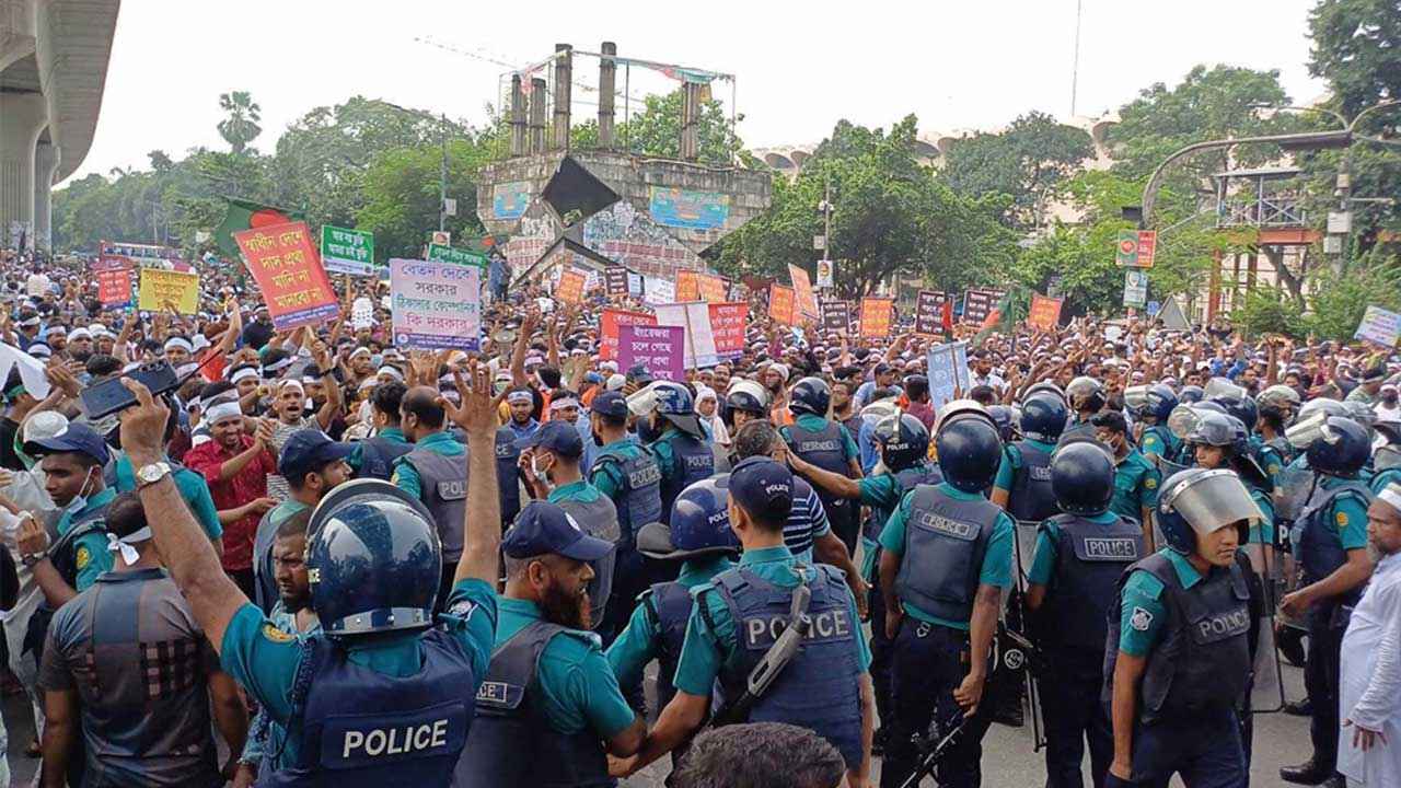 শাহবাগে নয়, সভা-সমাবেশ করতে হবে সোহরাওয়ার্দীতে