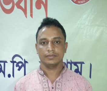 কর্ণফুলীতে যুবলীগ নেতা সুমন কুমার গ্রেপ্তার