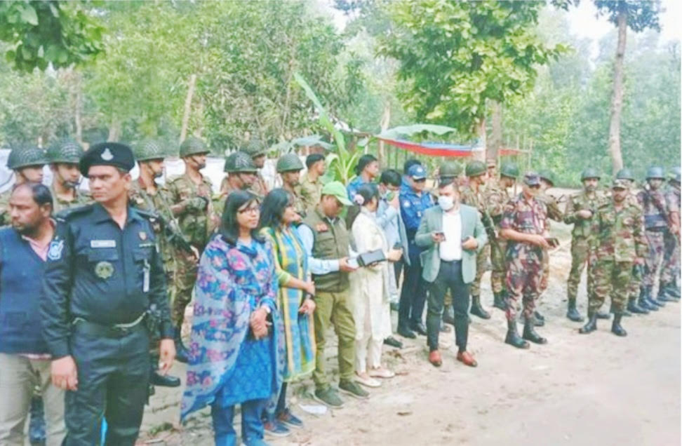 গাজীপুরের ইজ্জতপুর ও ভবানীপুরে অভিযান চালিয়ে ৬০ কোটি টাকার বনভূমি উদ্ধার