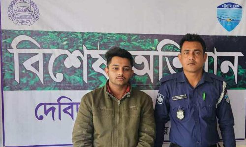 দেবীদ্বারে আন্দোলনে রোবেল হত্যায় জড়িত আসামী আটক