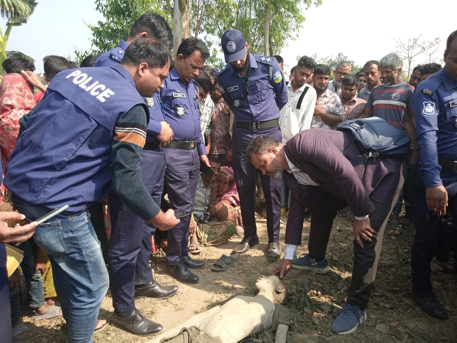 রাতে ওরশ শরীফে এসে নিখোঁজ মমিনের সকালে লাশ উদ্ধার