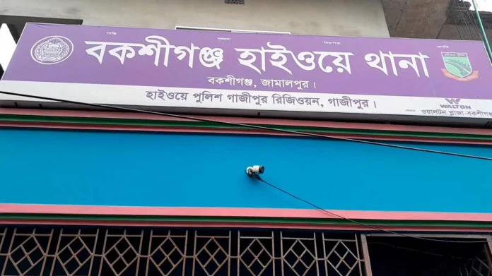 বকশীগঞ্জে ট্রাক-মোটরসাইকেল মুখোমুখি সংঘর্ষে নিহত ১