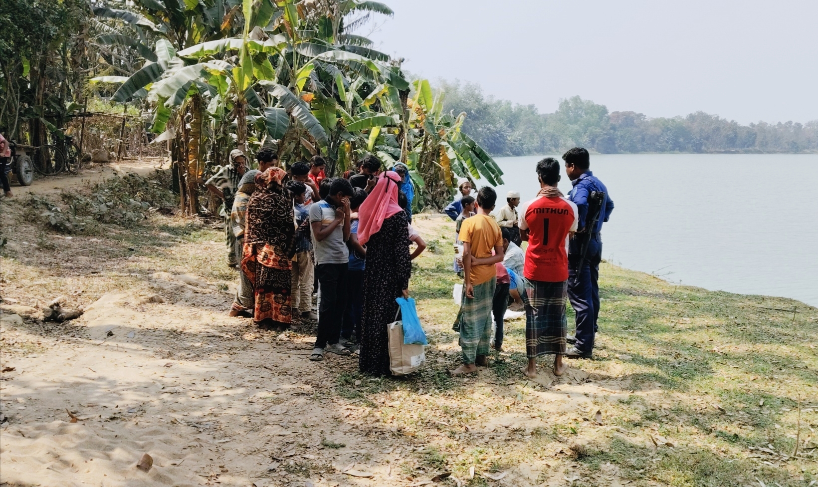 নালিতাবাড়ীতে নদী থেকে নবজাতকের লাশ উদ্ধার 