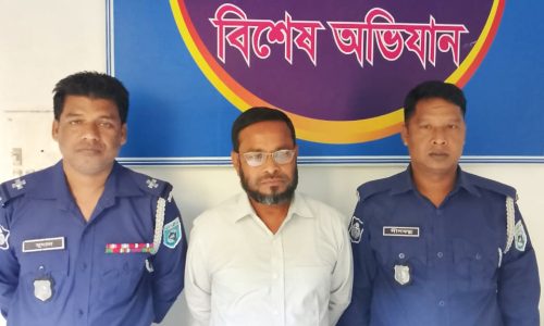 উলিপুরে দিন ভর নানা নাটকীয়তার পর ইউপি চেয়ারম্যান আটক