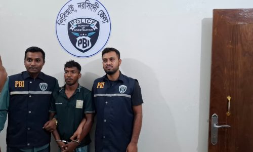 নরসিংদীতে ব্যবসায়ীকে কুপিয়ে হত্যার ঘটনায় গ্রেপ্তার ২ 