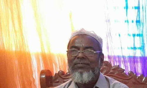 বাড়ি ফেরার পথে ব্যবসায়ীকে কুপিয়ে হত্যা 