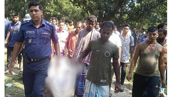 ট্রাকের ধাক্কায় জাহাঙ্গীরনগর বিশ্ববিদ্যালয়ের শিক্ষার্থী ফারহানা ওয়াহেদ অমি নিহত