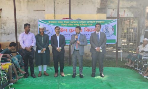 মনোহরদীতে কৃষকদের মাঝে বীজ-সার ও বিশেষ চাহিদা সম্পন্ন ব্যক্তিদের হুইলচেয়ার বিতরণ