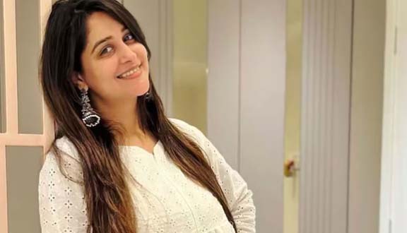 ছেলের জন্য লড়ছেন দীপিকা—সুস্থতার লক্ষ্যেই সব ত্যাগ