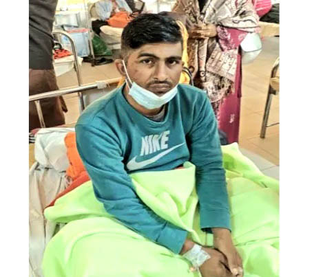 মাদারীপুরে স্বামীর পুরুষাঙ্গ কর্তনের অভিযোগে স্ত্রী আটক