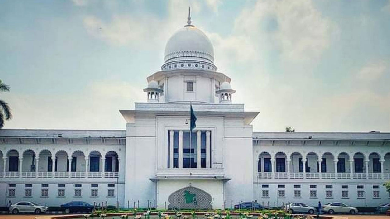 চট্টগ্রাম বন্দর পরিচালনায় বিদেশি কোম্পানির সঙ্গে চুক্তি বৈধ : হাইকোর্ট