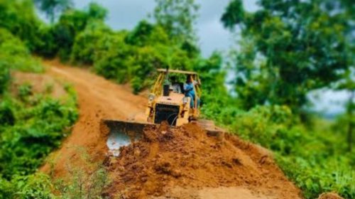 নিরাপত্তাহীনতায় আবারো বাঁধাগ্রস্থ হলো লংগদু নানিয়ারচর সংযোগ সড়কের কাজ