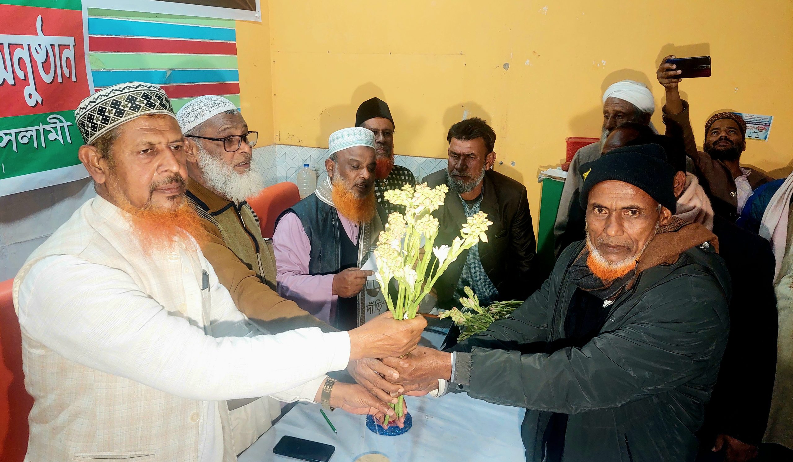 বকশীগঞ্জে জামায়াতে যোগ দিলেন বিএনপি ও ইসলামী আন্দোলনের দুই শতাধিক নেতা-কর্মী