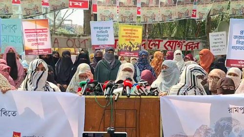 নারী-শিশুর ওপর নির্যাতন-হত্যার শাস্তি নিশ্চিতের দাবিতে মহিলা জামায়াতের মানববন্ধ