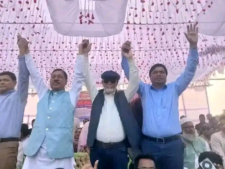 কটিয়াদীতে বিএনপির নির্বাচনী জনসভা জনসমুদ্রে পরিণত