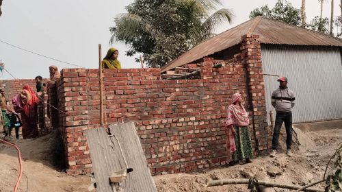 ধুনটে আসামিদের বিরুদ্ধে ১৪৪ ধারা ভঙ্গ করে বাড়ি নির্মানের অভিযোগ