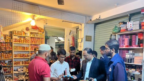 বাঞ্ছারামপুরে অনুমোদনহীন ভেজাল পণ্য বিক্রির অভিযোগে দুটি প্রতিষ্ঠানকে জরিমানা