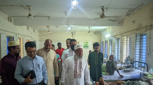 সকাল ৯টায় ভূরুঙ্গামারী সদর হাসপাতাল পরিদর্শনে গেলেন এমপি আনোয়ারুল