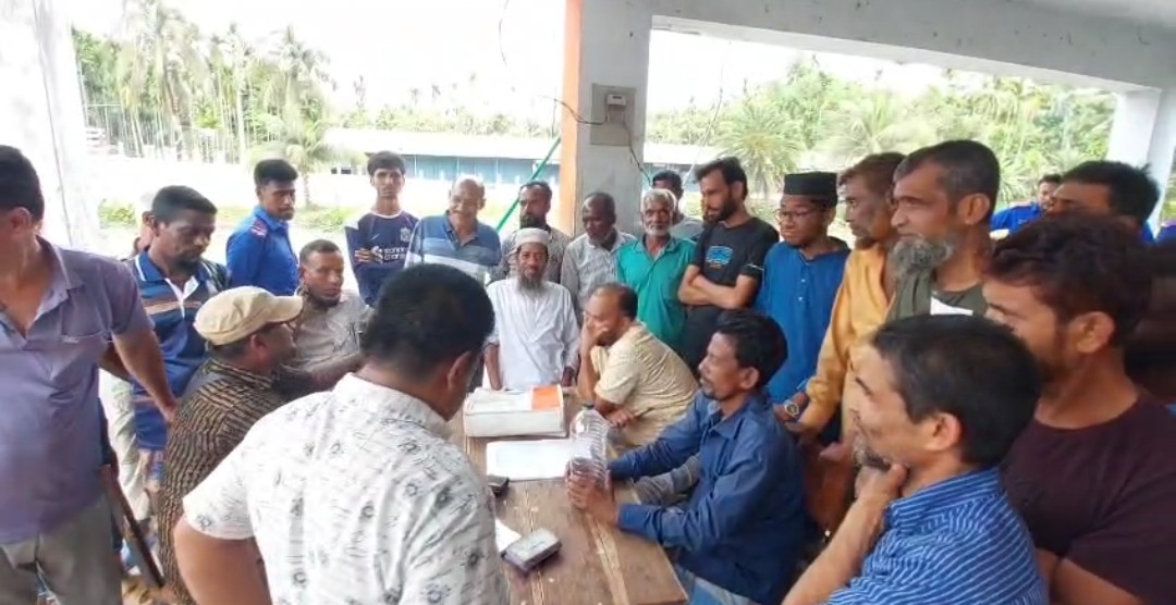 মোরেলগঞ্জ উপজেলার মৎস্যজীবীদের সরকারি চাল বিতরণে অনিয়মের অভিযোগ,তদন্ত কমিটি গঠন