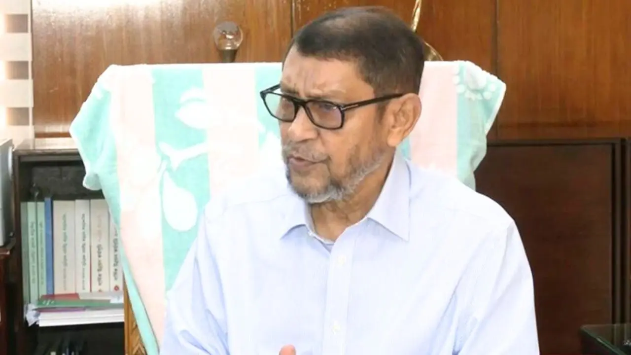 আসাদগেট-শ্যামলীতে সব ক্লিনিক পরিদর্শন, অনিয়মে ছাড় নয় : স্বাস্থ্যমন্ত্রী