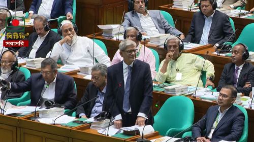 খালেদা জিয়া মানেই আপসহীন গণতন্ত্র আর সার্বভৌমত্বের অতন্দ্র প্রহরী