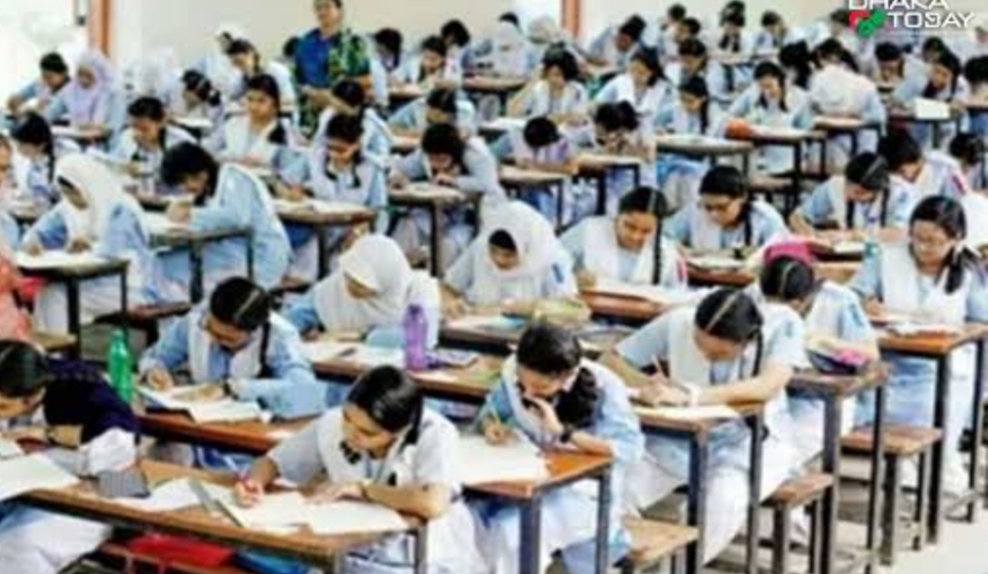 "লংগদুতে এসএসসি ও সমমানের পরীক্ষার প্রথম দিনেই অনুপস্থিত আট জন"