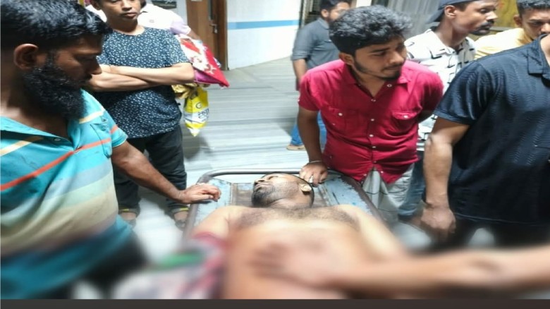 খুলনা নগরীতে ছুরিকাঘাতে তাঁতীদল সভাপতির মৃত্যু