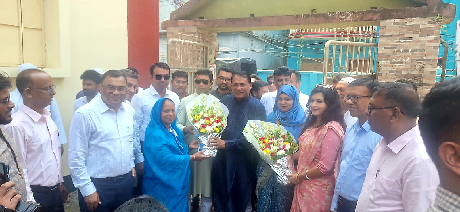 গোপালগঞ্জ এলজিইডি'র বাস্তবায়নে সদ্য সমাপ্ত ৫টি উন্নয়ন প্রকল্পের উদ্বোধন করেন ডাঃ কে এম বাবর এমপি