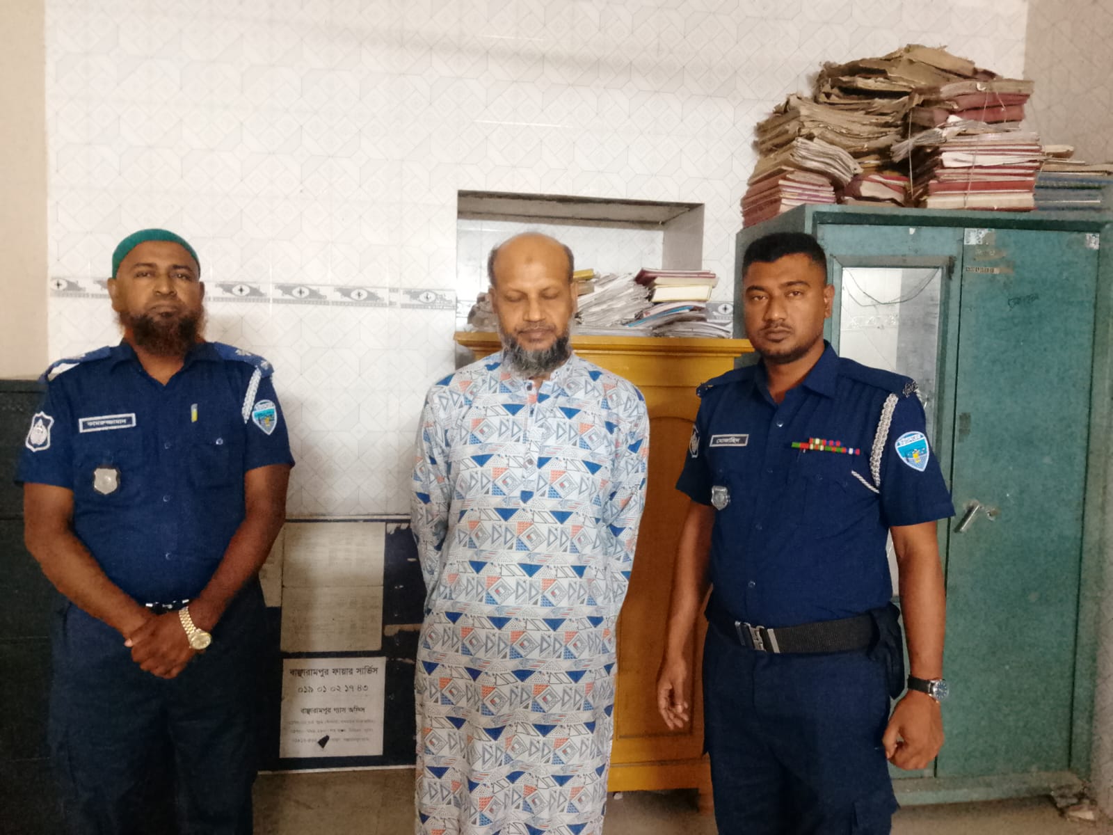 বাঞ্ছারামপুরে ৫ মাদক কারবারি আটক, ৩৬ পিস ইয়াবা উদ্ধার