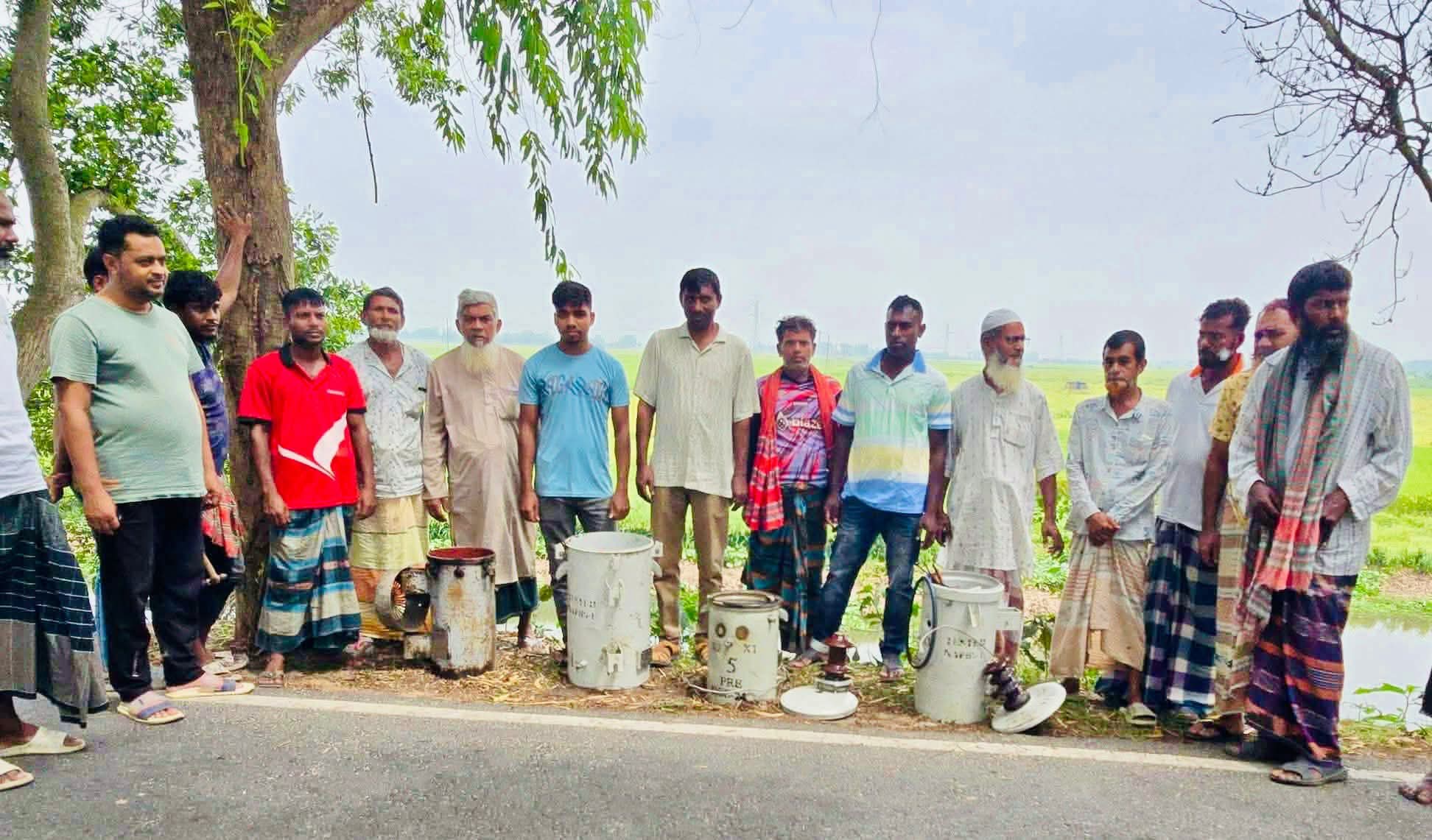 সিংড়ায় এক রাতেই পৃথক স্থানে ৭ টি ট্রান্সফরমার চুরি প্রায় ২শত বিঘা জমির ফসল নষ্টের শঙ্কা