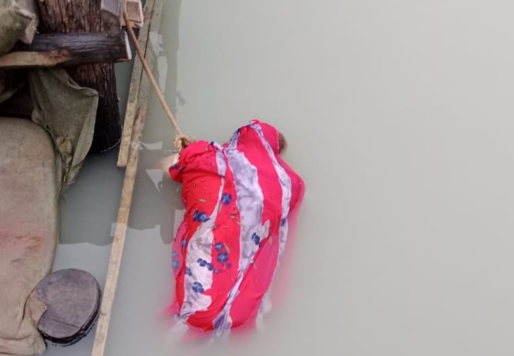 দুমকীতে ফেরি থেকে পড়ে নিখোঁজ হওয়া বৃদ্ধের মরদেহ উদ্ধার