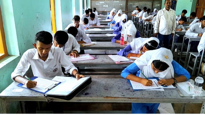পটুয়াখালীতে এসএসসি ও সমমানের পরীক্ষায় অংশ নিচ্ছে ২৫,২৩০ পরীক্ষার্থী