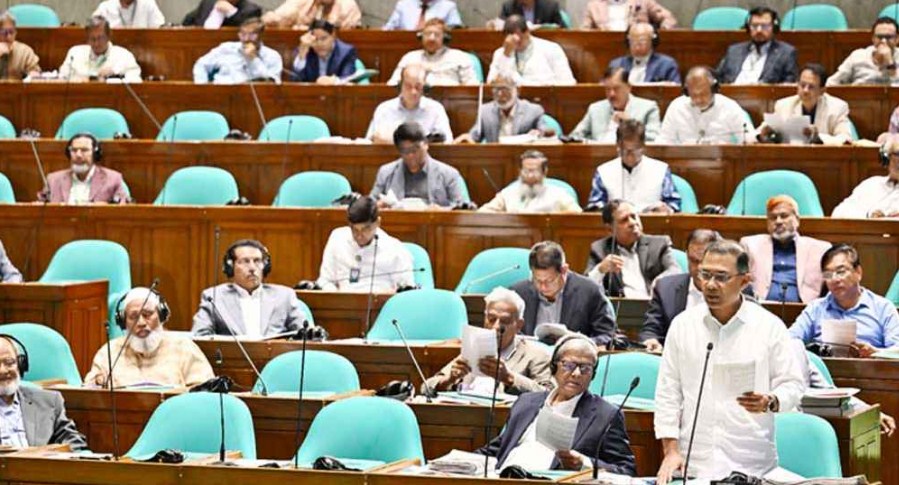 ভারী বৃষ্টিতে ক্ষতিগ্রস্ত কৃষকদের তিন মাস সহায়তা দেবে সরকার: প্রধানমন্ত্রী তারেক রহমান