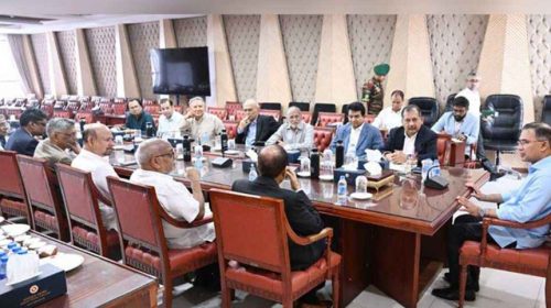 সংবাদপত্রের স্বাধীনতায় কারও সঙ্গে বৈরী আচরণ নয়: প্রধানমন্ত্রী