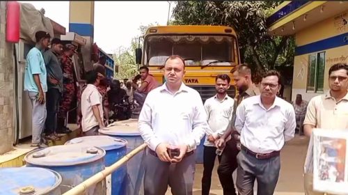 একই পাম্পে বারবার তেল নেওয়ার ‘ফন্দি’, হাতেনাতে ধরে জরিমানা করলেন ইউএনও