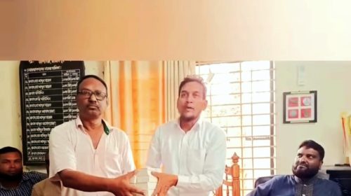 ভিজিএফের অর্ধেক কার্ডই বিএনপি নেতাদের হাতে: চাল পাবেন তো হতদরিদ্ররা