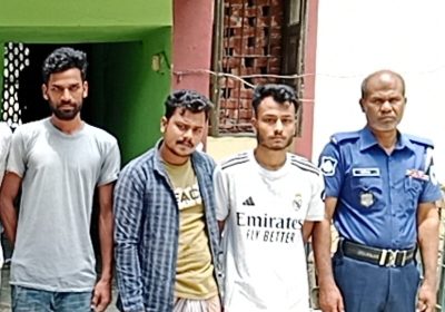 উলিপুরে মাদক সেবনের সময় তিনজন আটক