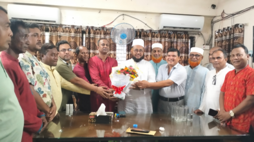 বাঁশখালীতে সনাতনী সম্প্রদায়ের পাশে থাকার প্রতিশ্রুতি এমপি জহিরুলের
